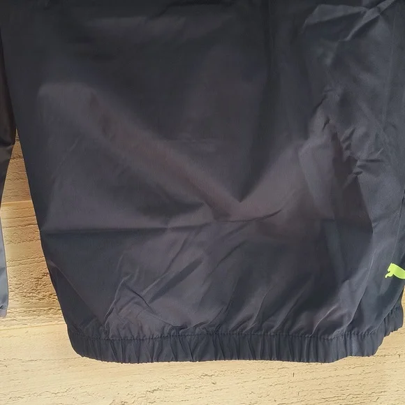 Puma Kids Windbreaker in Castle Rock colorway NWT - Picture 2 of 9